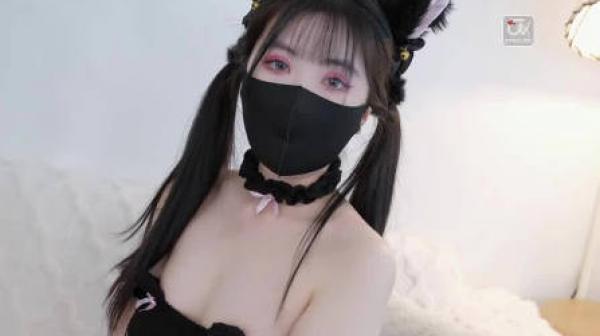 私房约拍猫耳娘蜜穴被摄影师射烂-懒懒猪